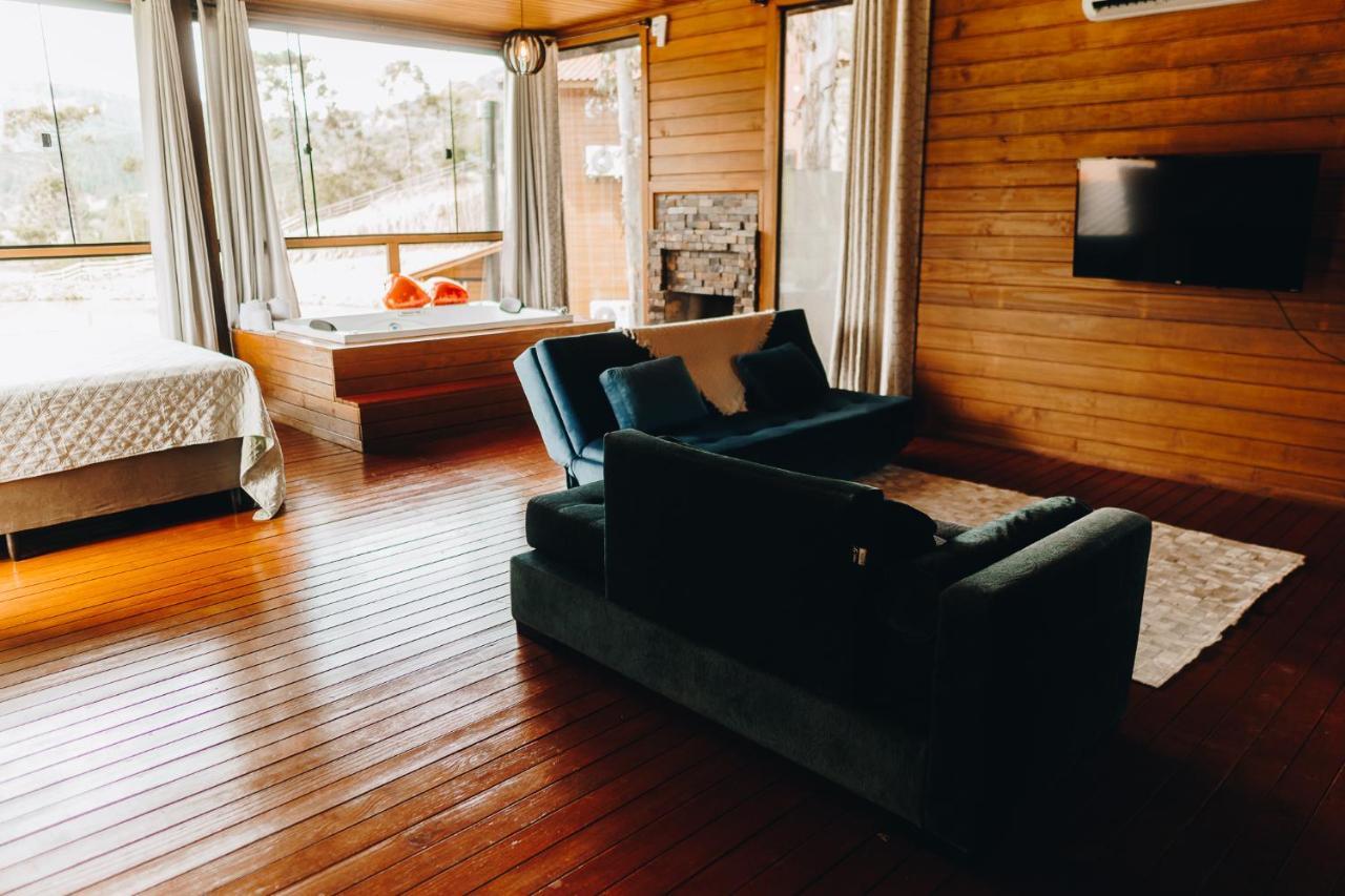 Recanto- Cachoeira Da Neve 山林小屋